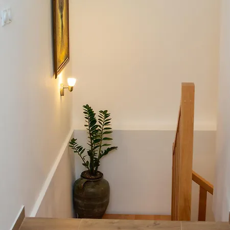 Konaciste Zaplanjsko Ognjiste