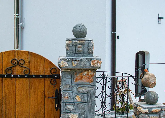 Konaciste Zaplanjsko Ognjiste Donji Dusnik